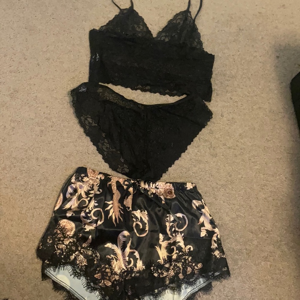 Lingerie/ PJ set. Never worn! Large